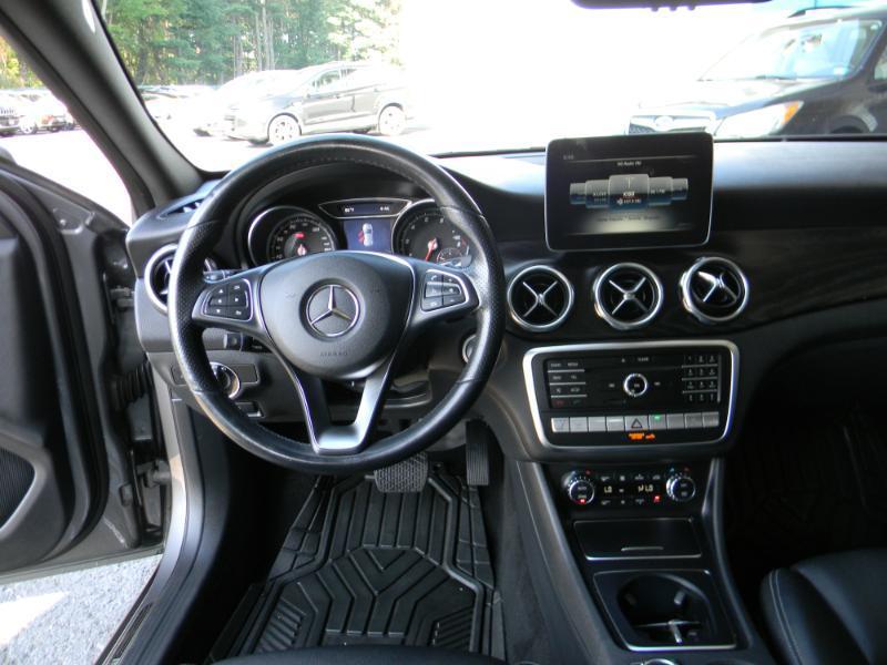 Mercedes-Benz GLA-Class  2019