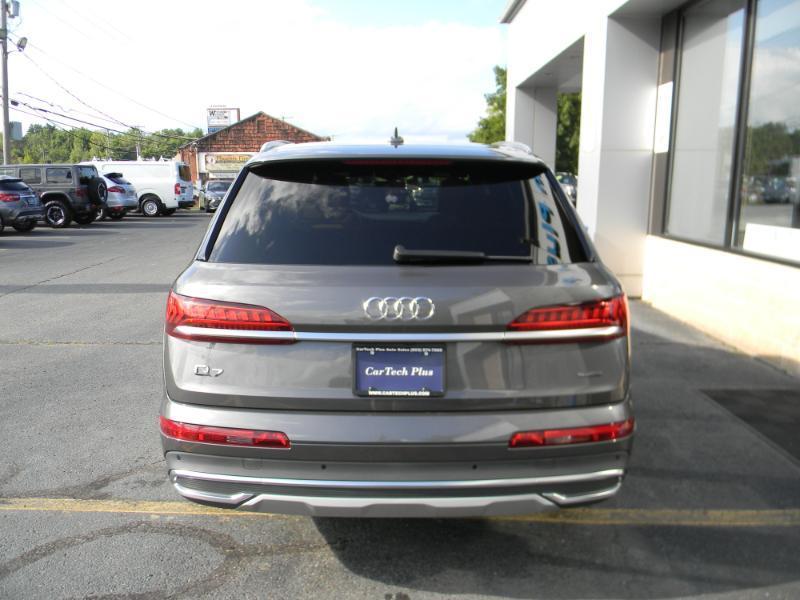 Audi Q7  2022