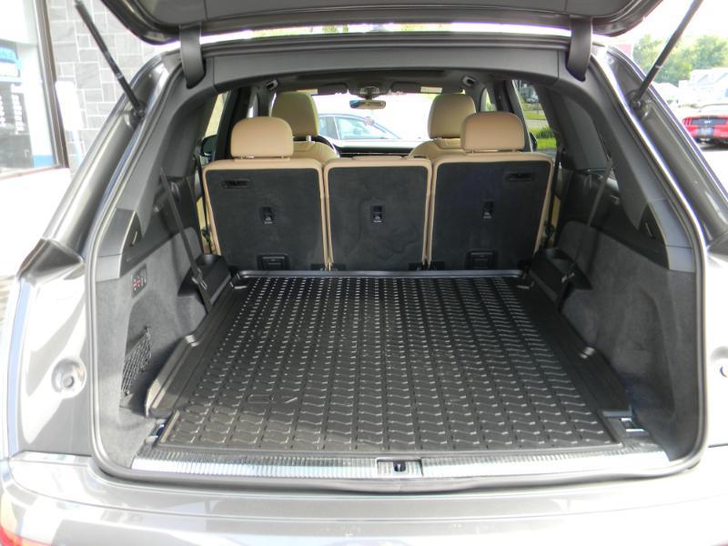 Audi Q7  2022