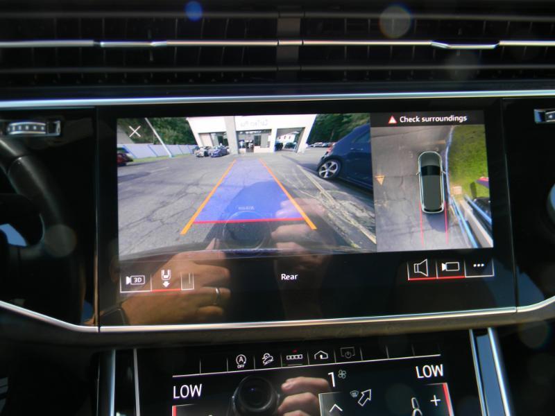 Audi Q7  2022