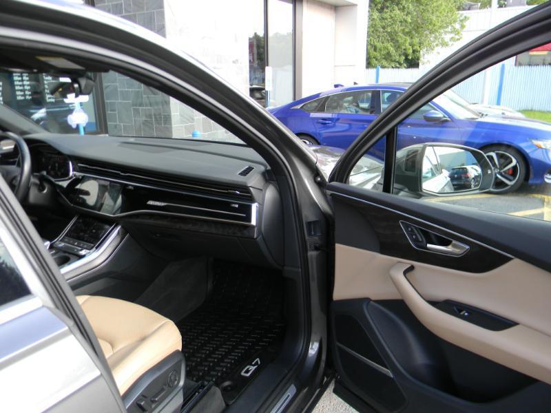 Audi Q7  2022