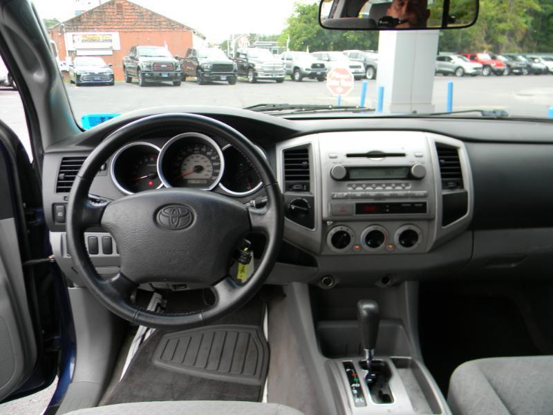 Toyota Tacoma  2008