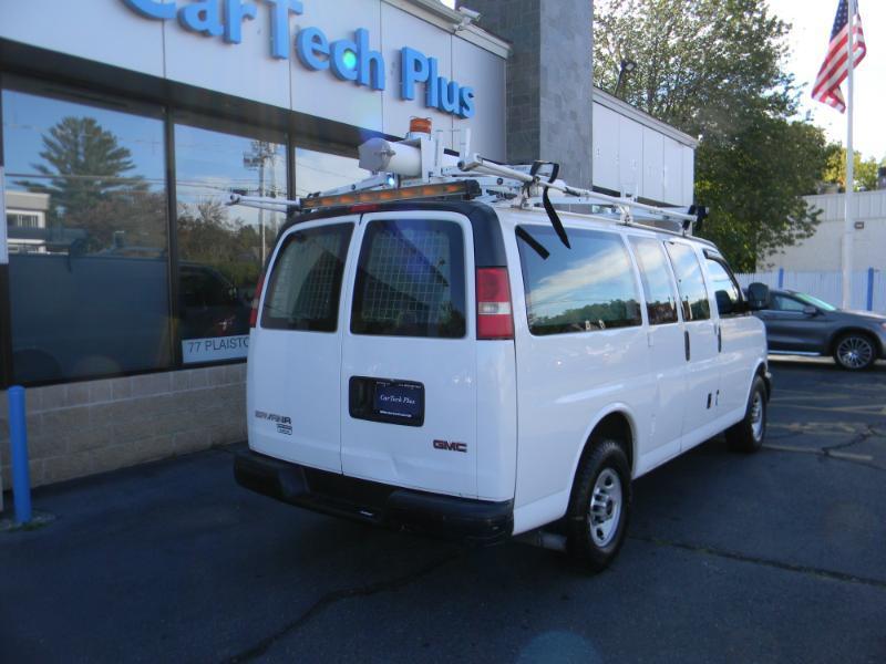 GMC Savana  2015