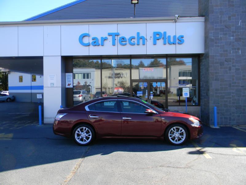 Nissan Maxima  2012