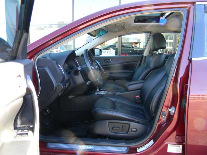 Nissan Maxima  2012