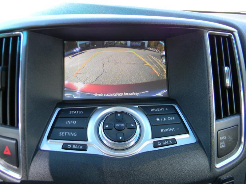 Nissan Maxima  2012
