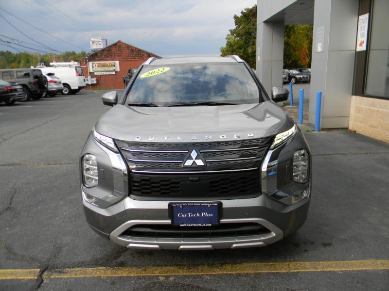 Mitsubishi Outlander  2022
