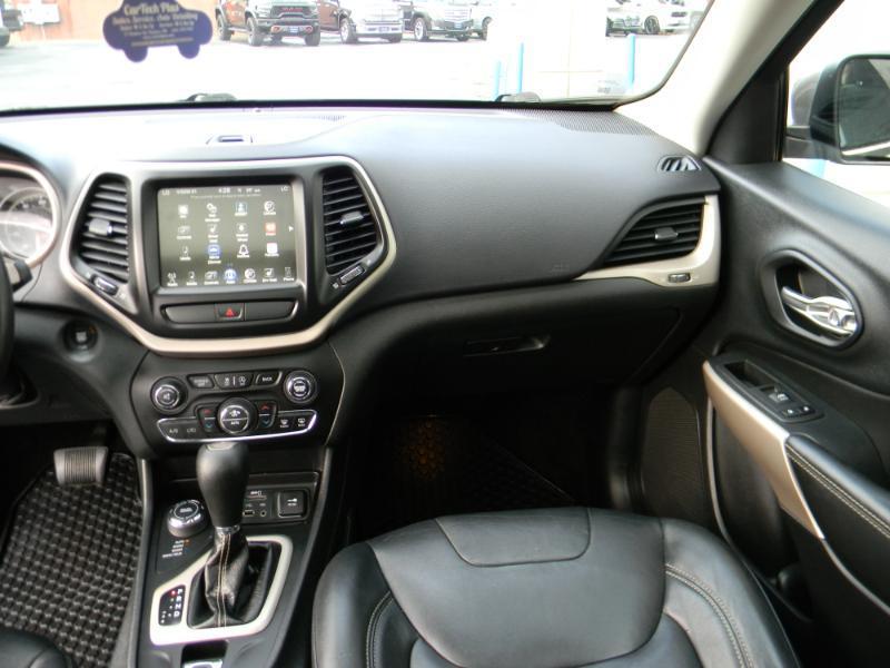 Jeep Cherokee  2017