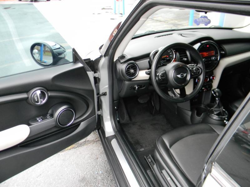 MINI Cooper  2015