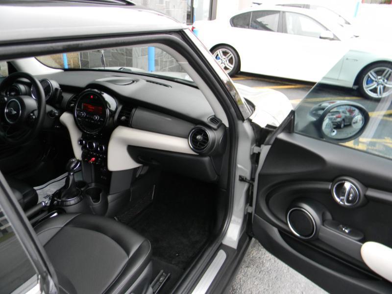 MINI Cooper  2015