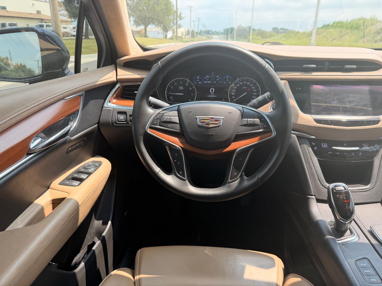Cadillac XT5 Platinum AWD 2017