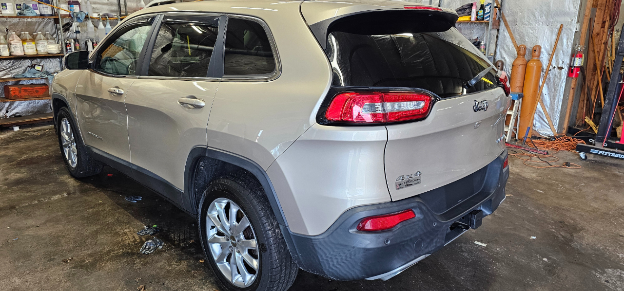 Jeep Cherokee Limited 4WD 2015