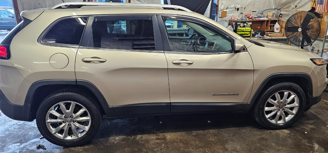 Jeep Cherokee Limited 4WD 2015