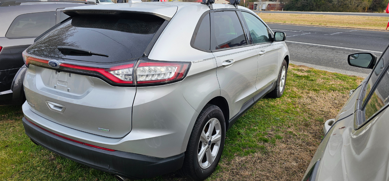 Ford Edge SE FWD 2017