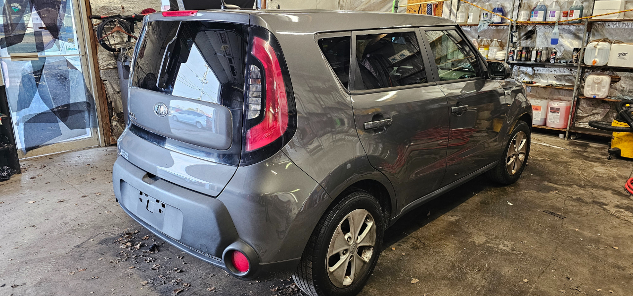 Kia Soul Base 6A 2016