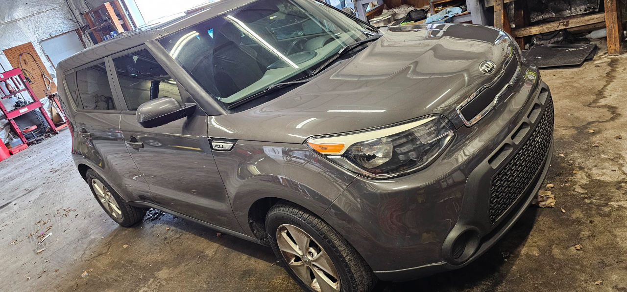 Kia Soul Base 6A 2016