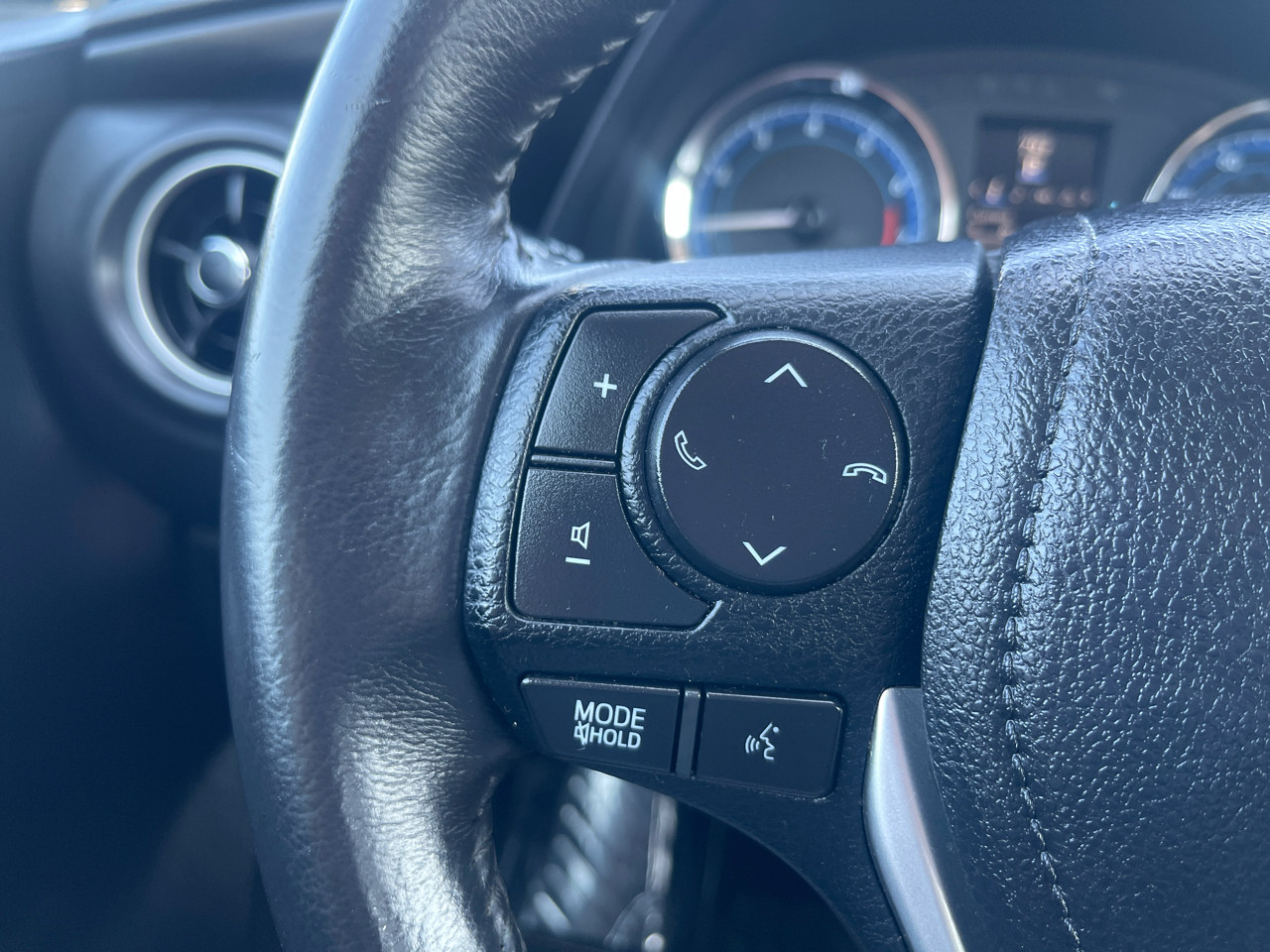 Toyota Corolla L 2017