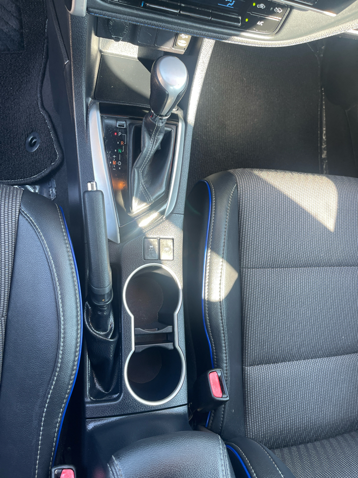 Toyota Corolla L 2017