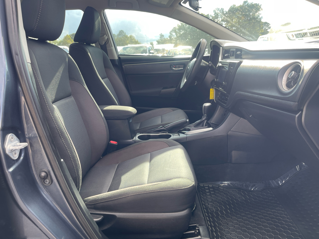 Toyota Corolla L 2017