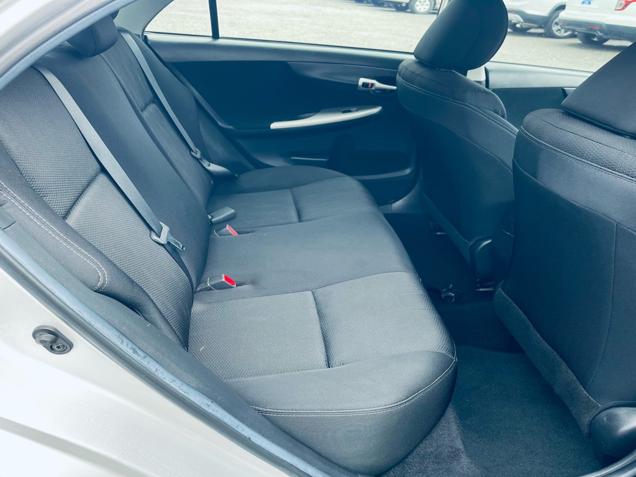 Toyota Corolla  2013