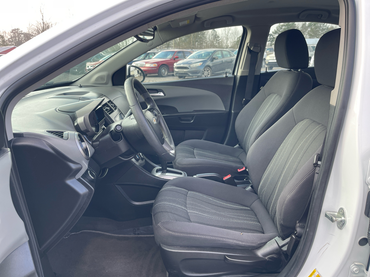 Chevrolet Sonic  2015