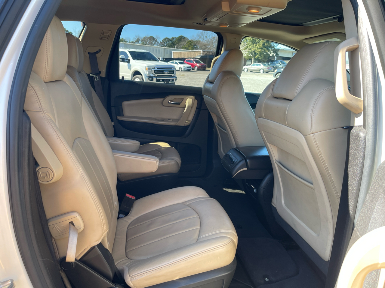 Chevrolet Traverse  2011