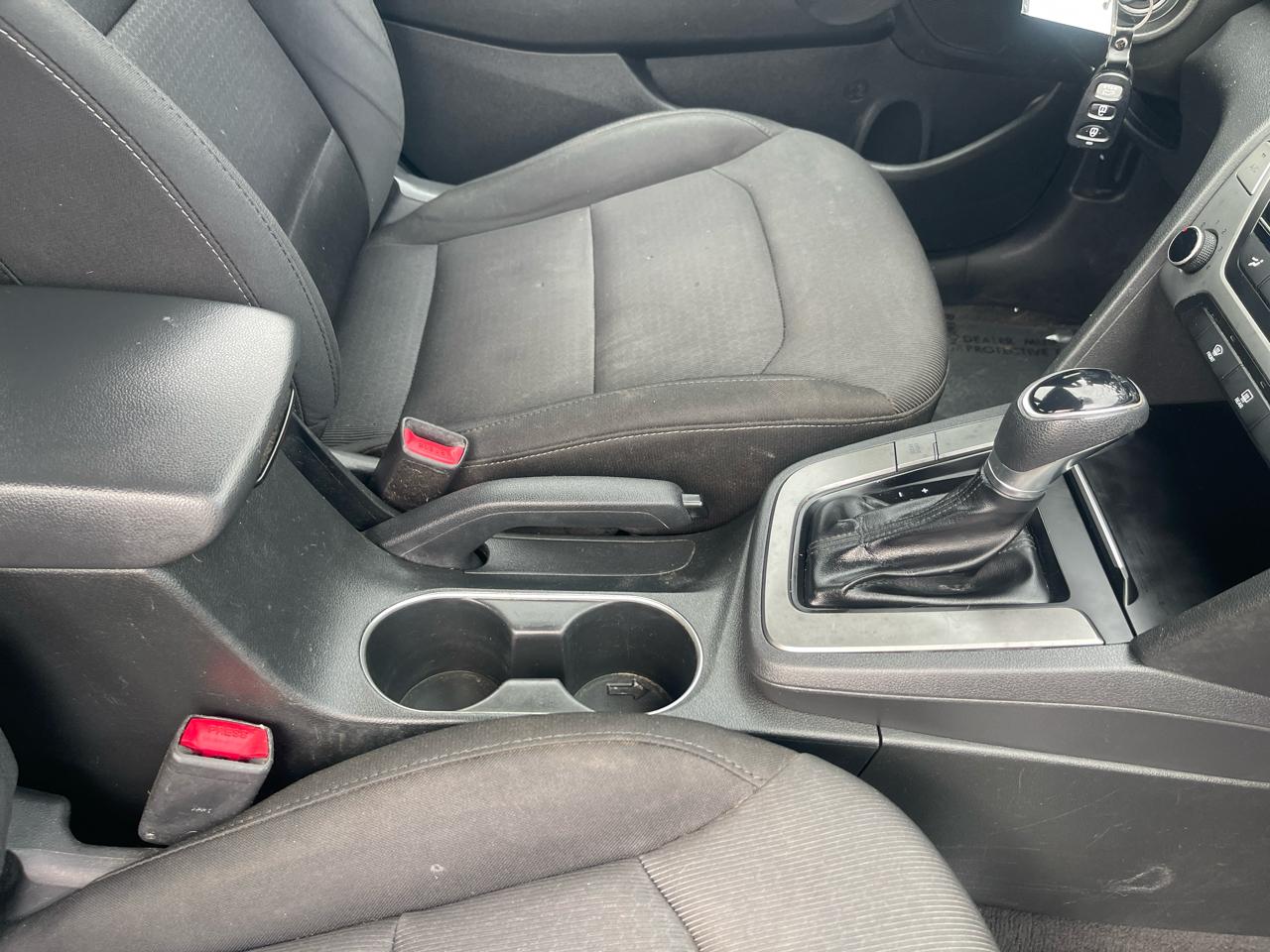 Hyundai Elantra SE 2018