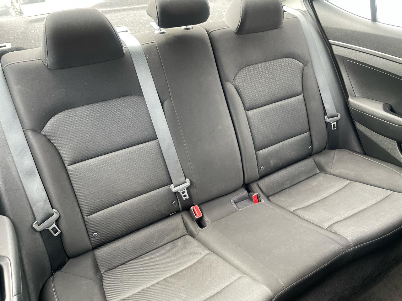 Hyundai Elantra SE 2018