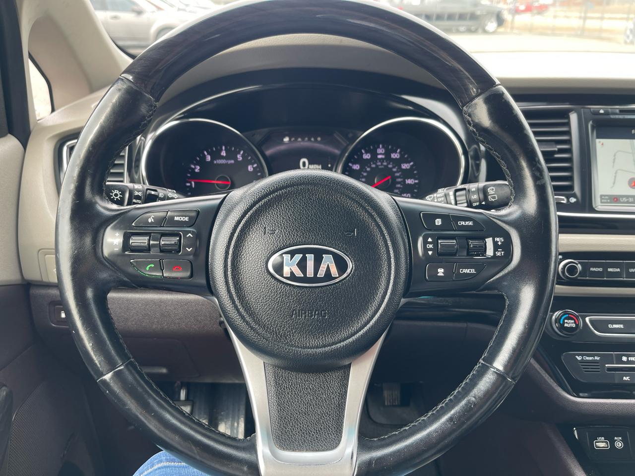 Kia Sedona  2016