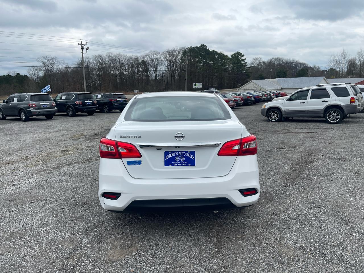 Nissan Sentra S 2019