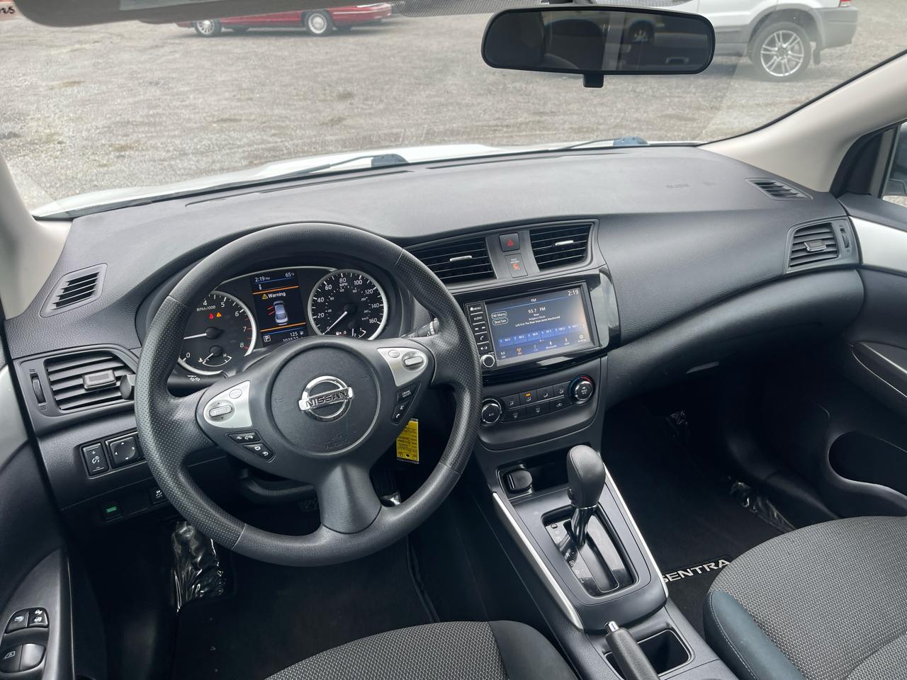 Nissan Sentra S 2019