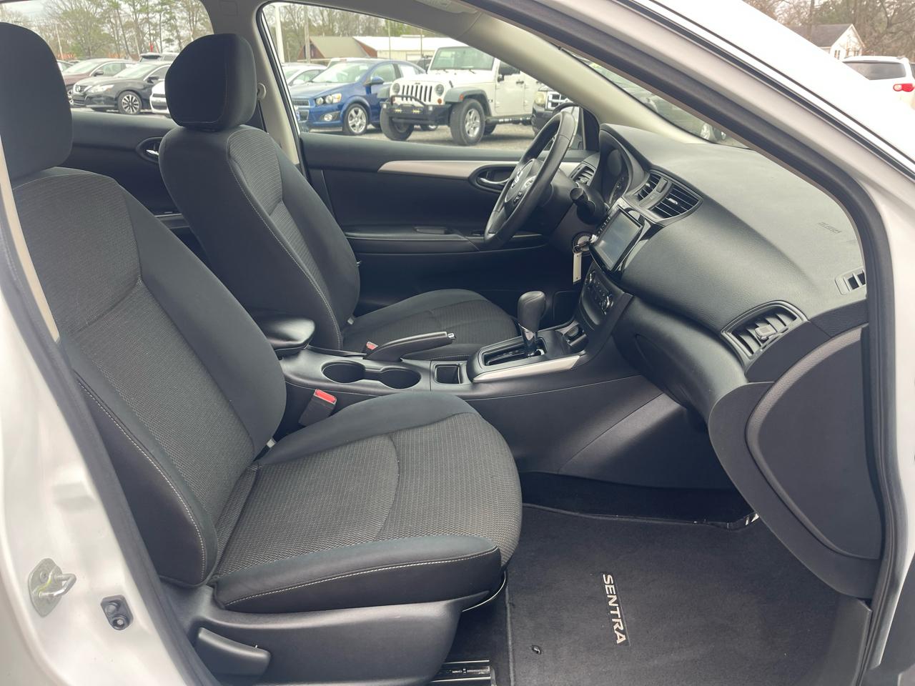 Nissan Sentra S 2019