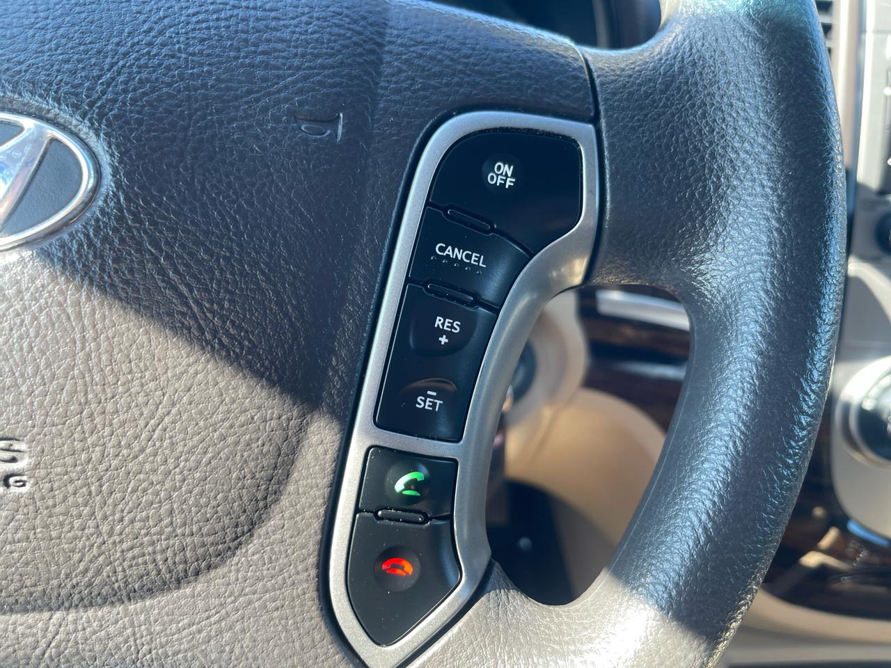 Hyundai Santa Fe GLS 2012