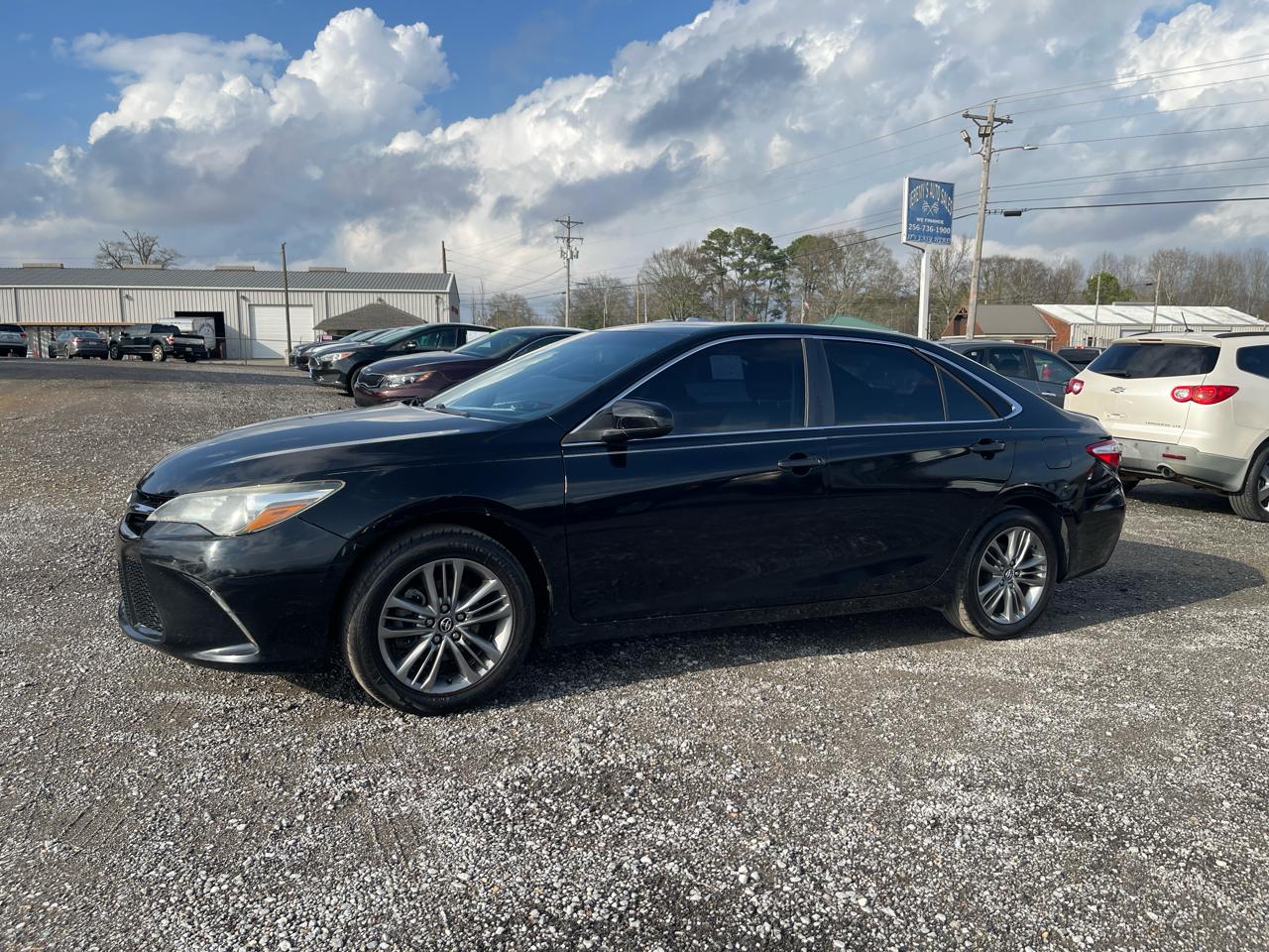 Toyota Camry LE  2017