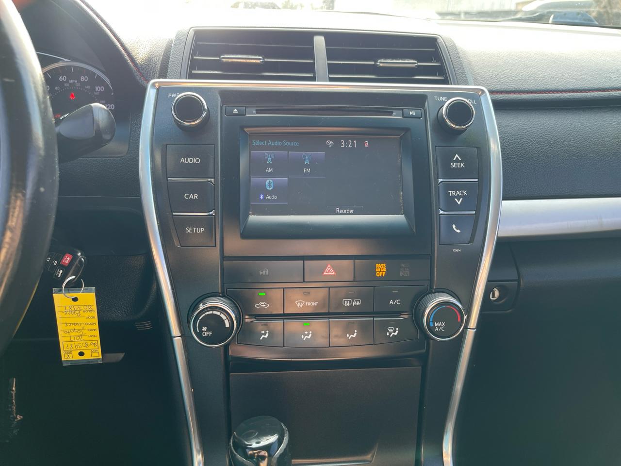 Toyota Camry LE  2017