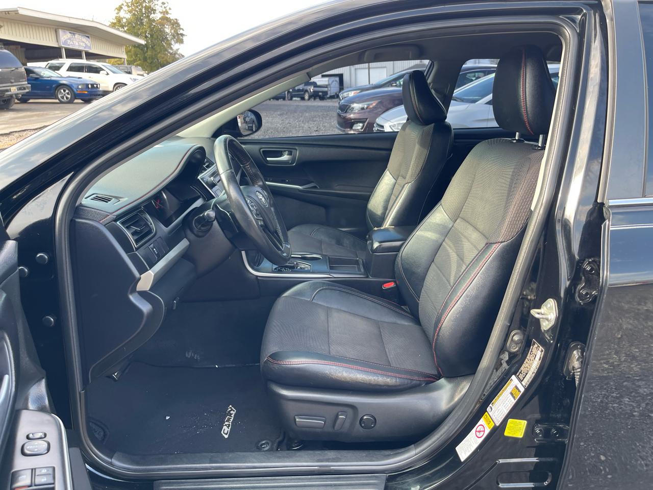 Toyota Camry LE  2017