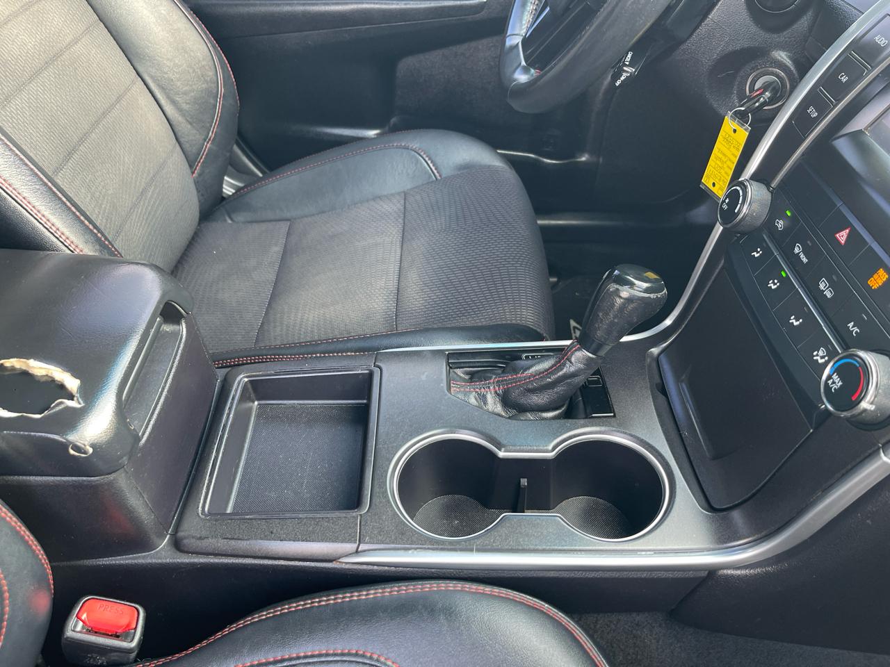 Toyota Camry LE  2017