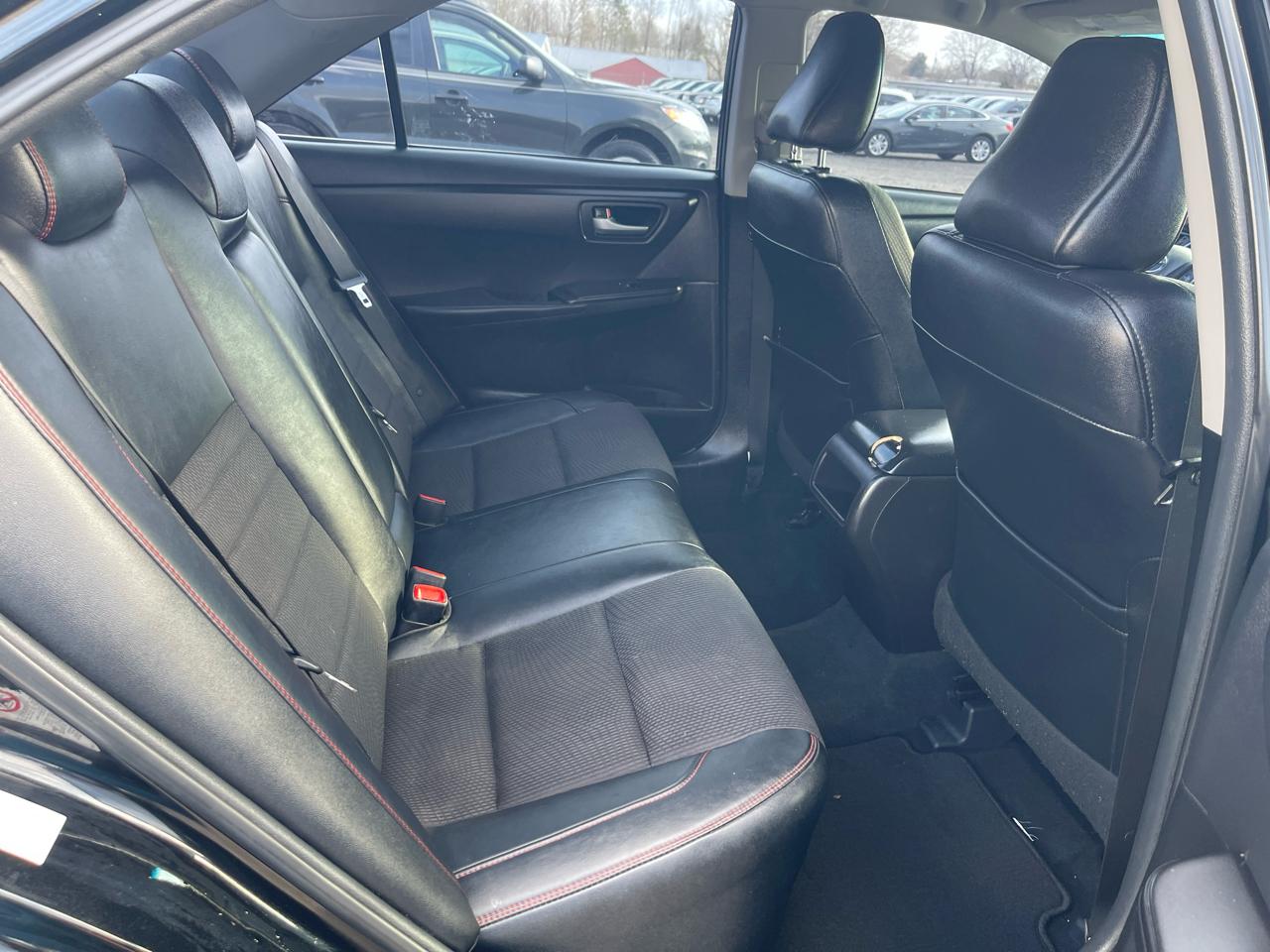 Toyota Camry LE  2017