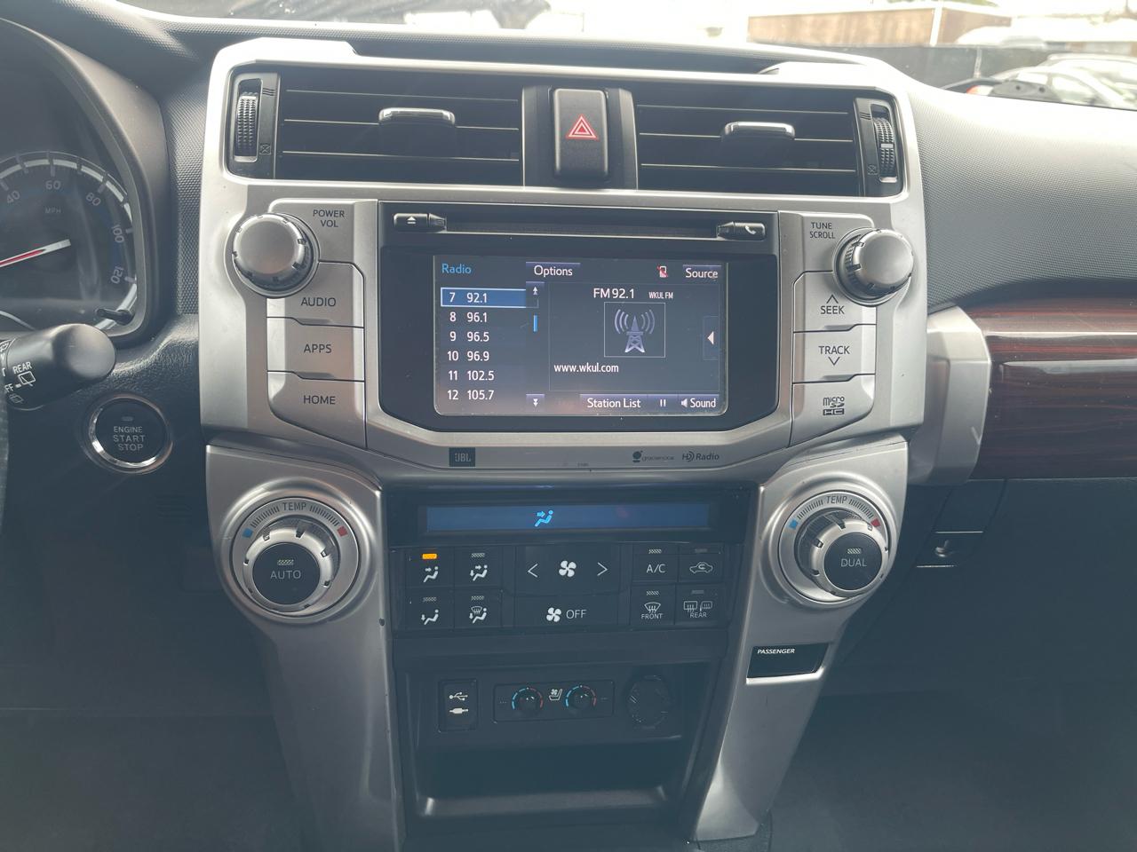 Toyota 4Runner  2014