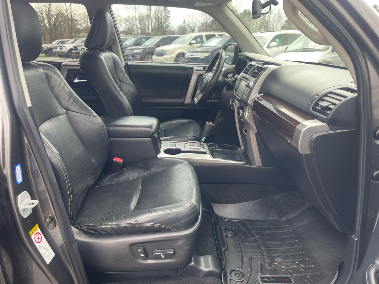 Toyota 4Runner  2014