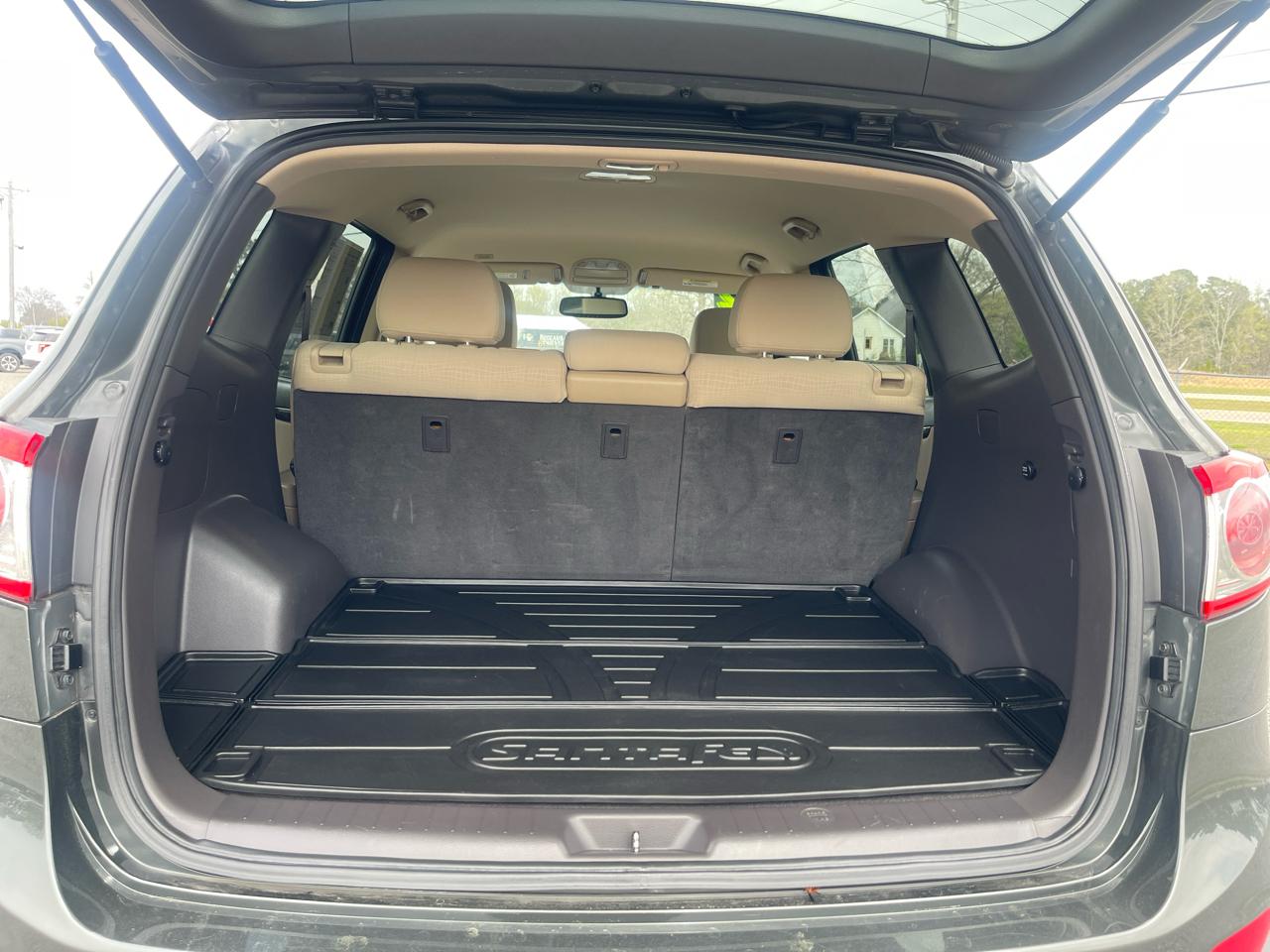 Hyundai Santa Fe  2012