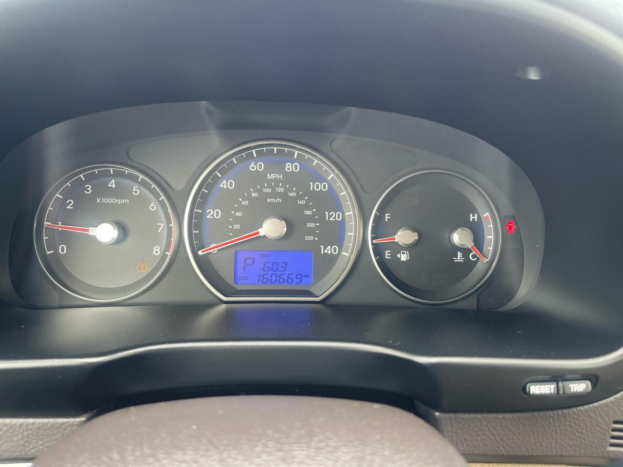 Hyundai Santa Fe  2012