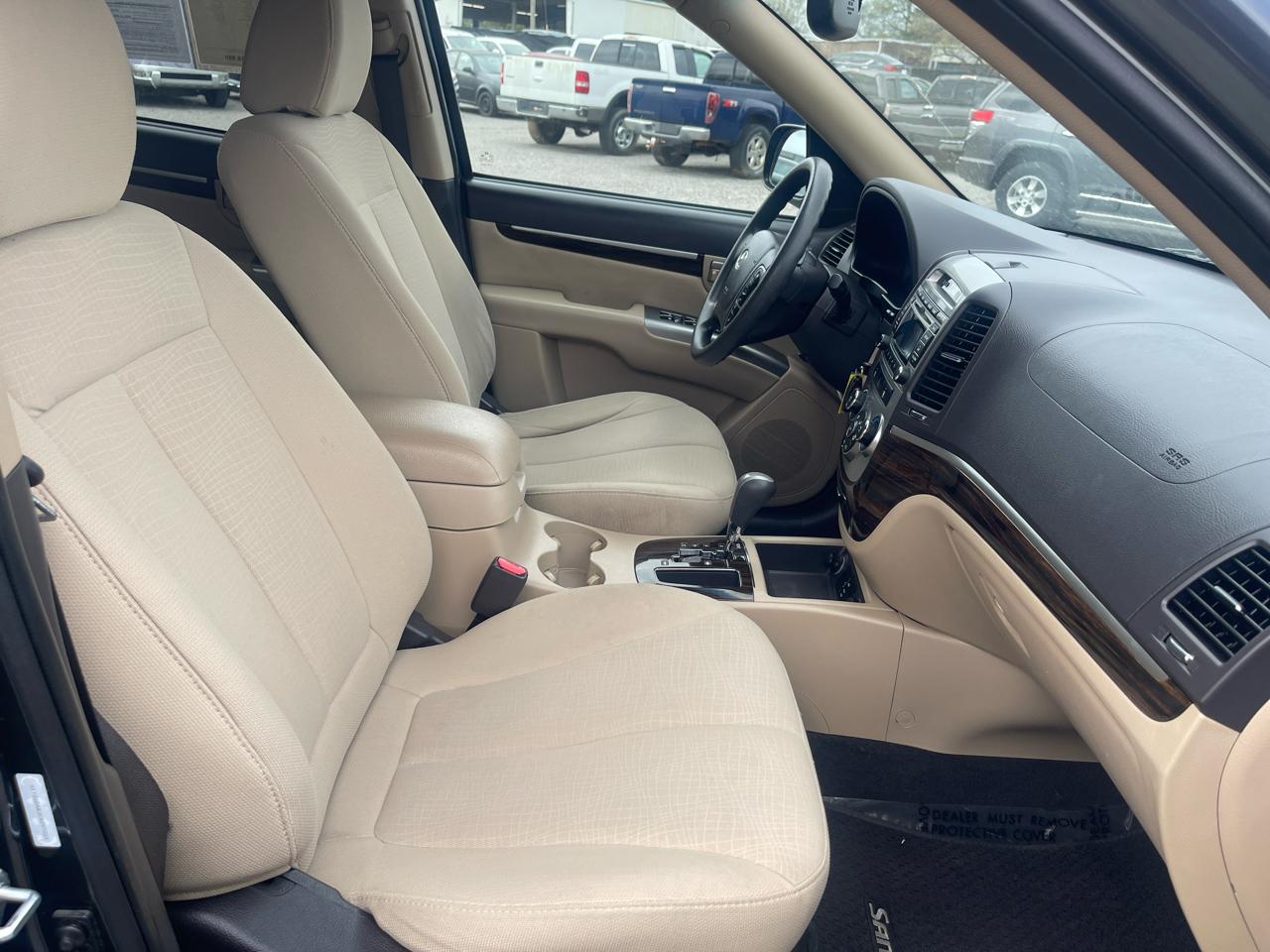 Hyundai Santa Fe  2012