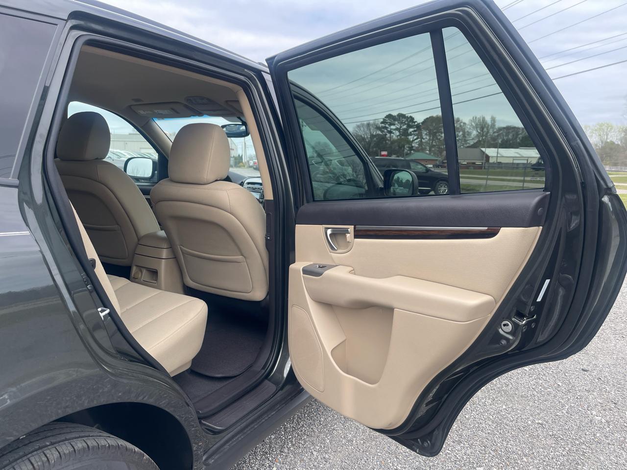 Hyundai Santa Fe  2012