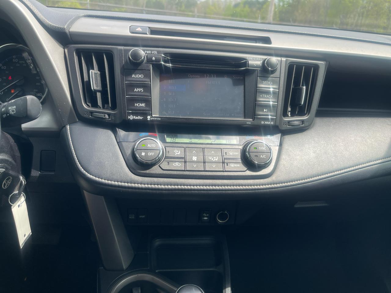 Toyota RAV4  2016
