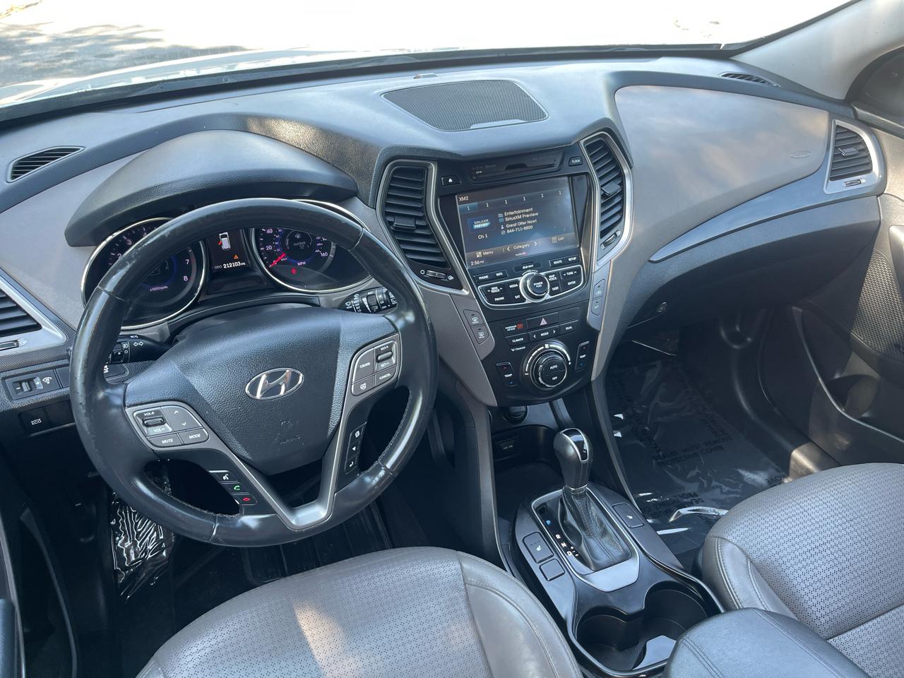 Hyundai Santa Fe  2014