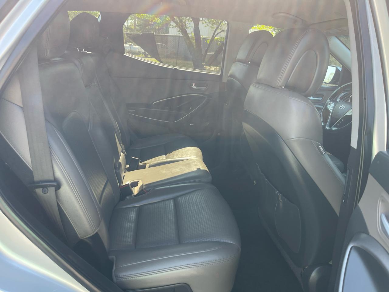 Hyundai Santa Fe  2014