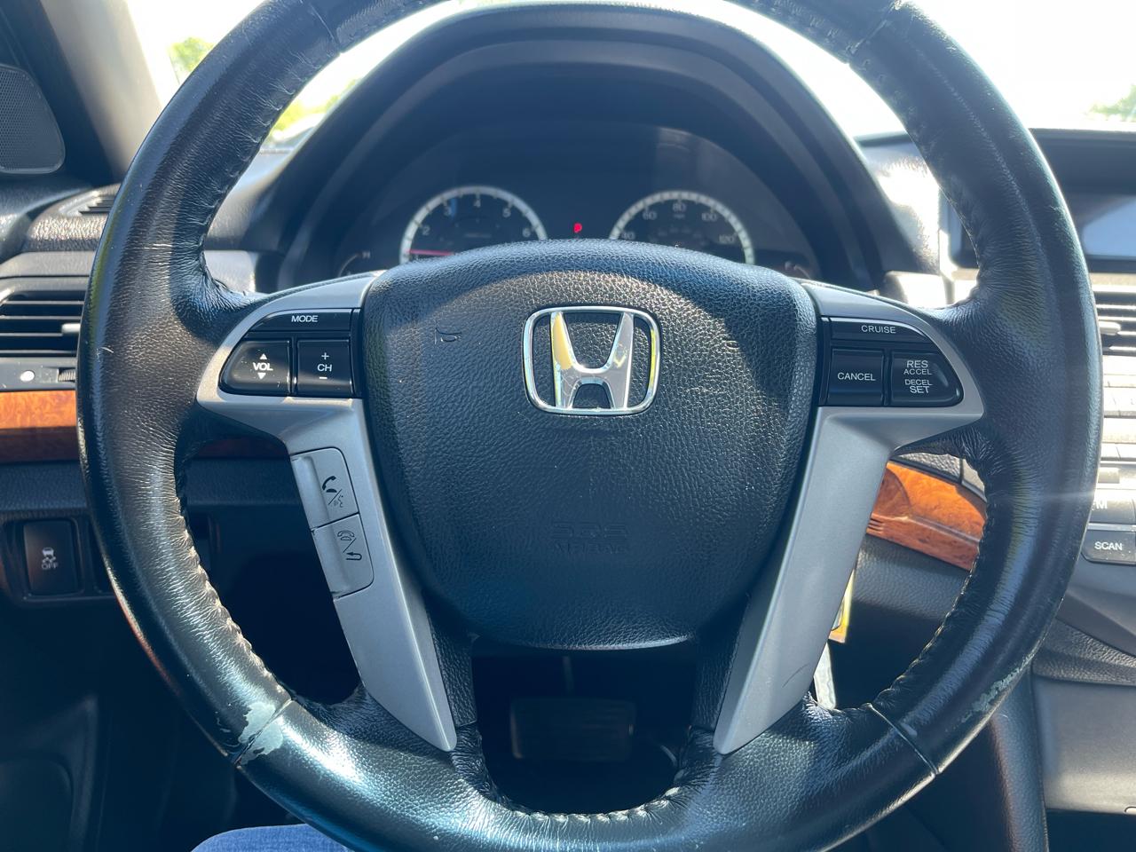 Honda Accord  2011