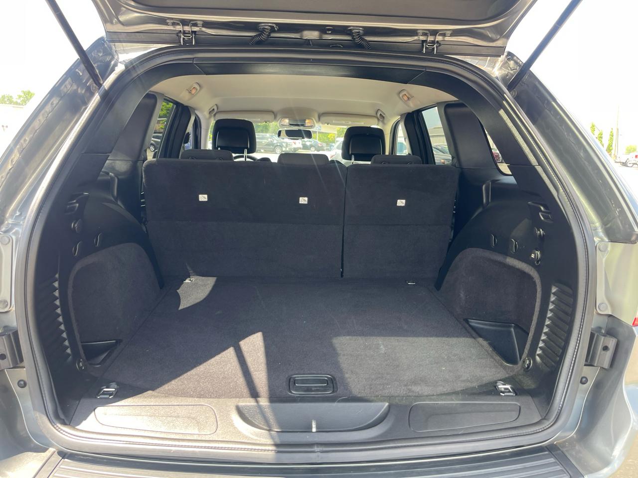 Jeep Grand Cherokee  2012