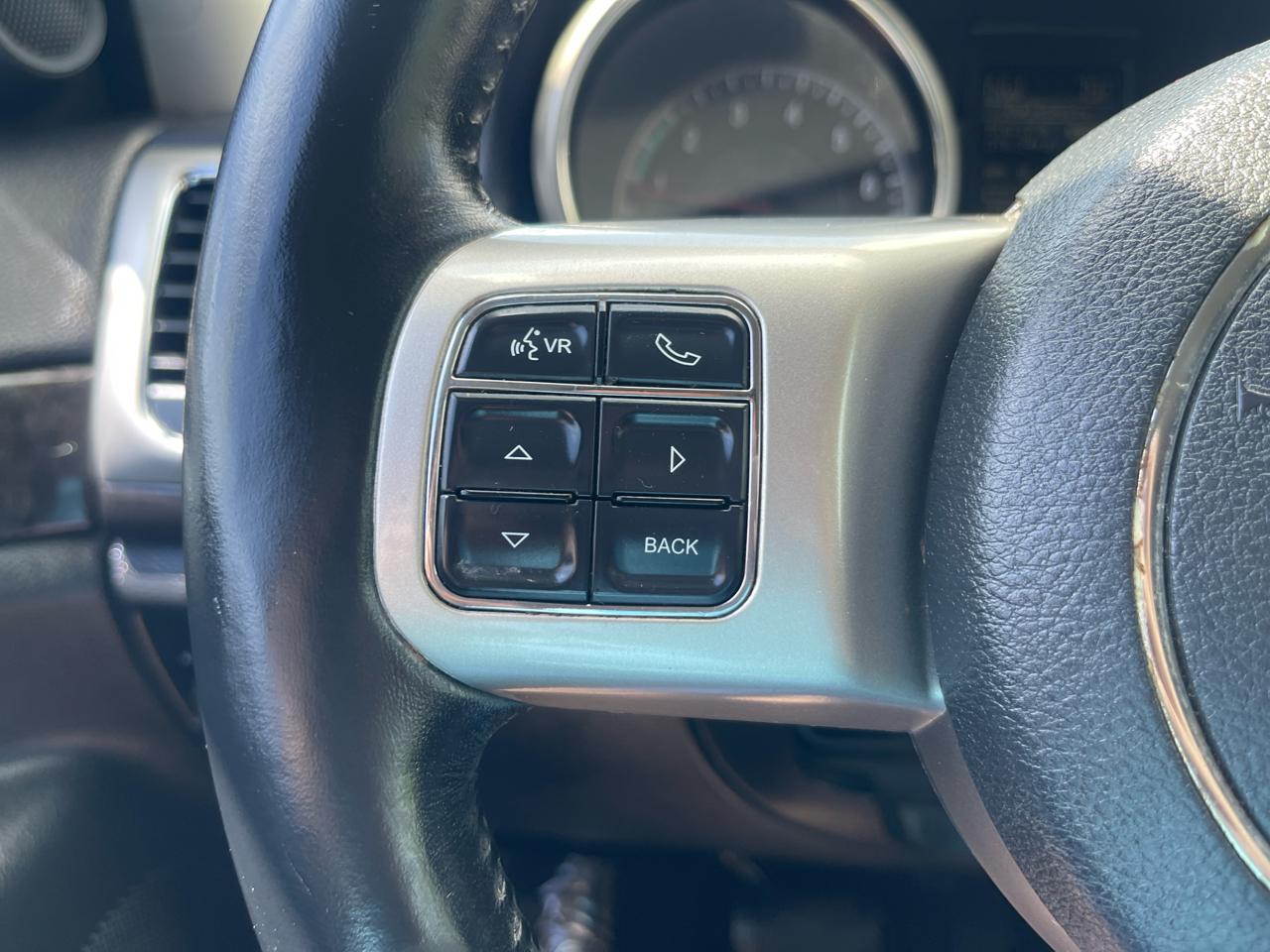 Jeep Grand Cherokee  2012